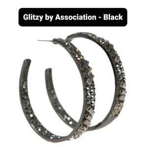 Pqprazzi hoop earrings